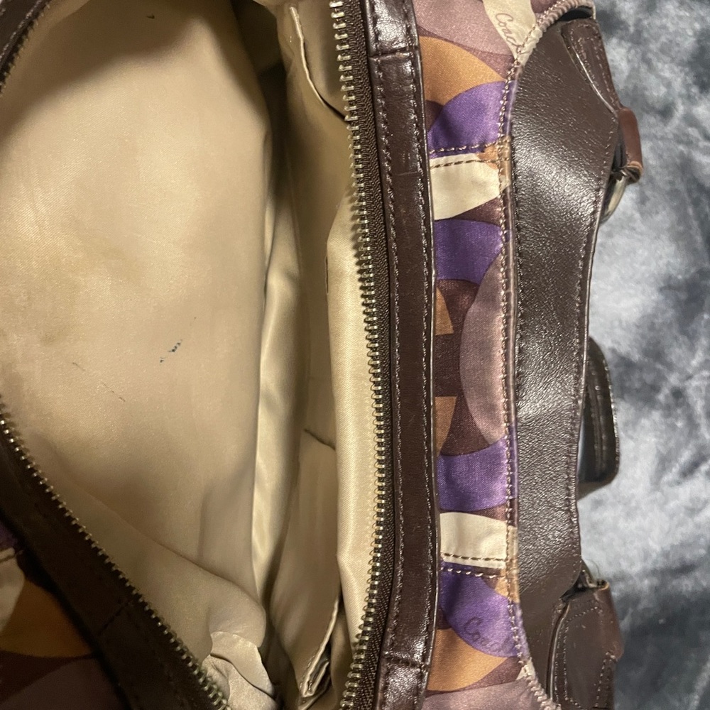 Coach Bag - Picture 3 of 7